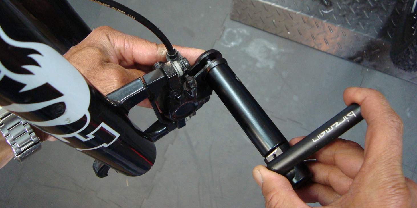 Birzman-Piston-Pusher