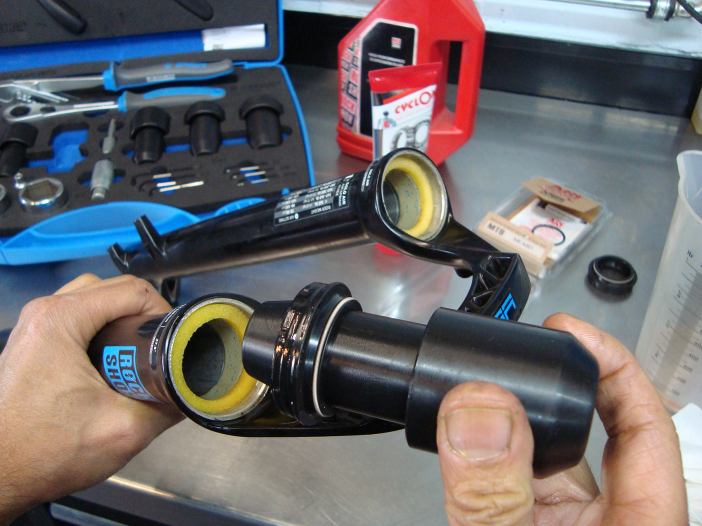 Vorkkeerringen vervangen - Keerring plaatsen