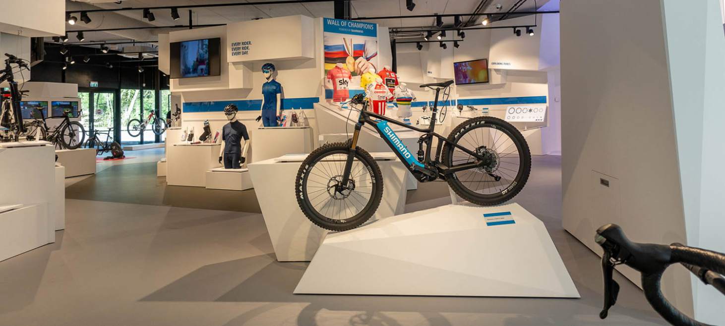 foto breed - wordt afgesneden aan de onderkant - ev. zelf uitsnede maken 1700 x 960